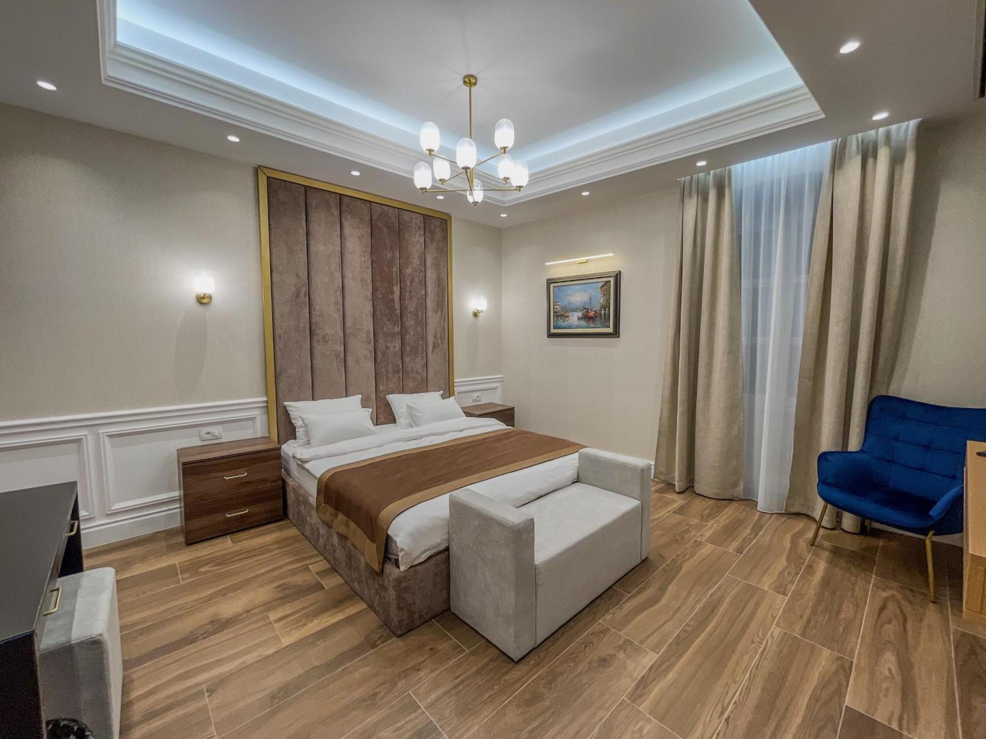 Hive Luxury Suites By Mn Property Kotor Exterior photo